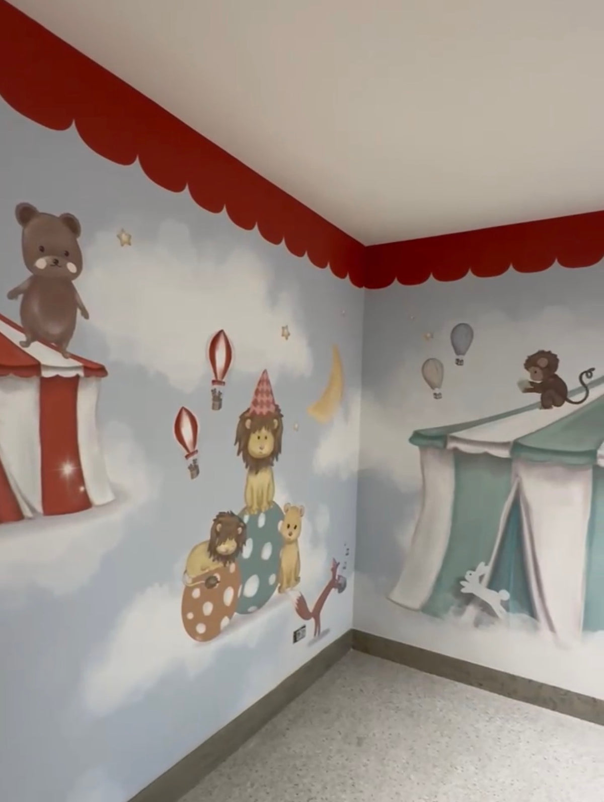 Wall design for the children’s wing of Acıbadem Altunizade Hospital