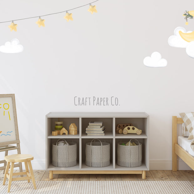 Ay Ve Bulutlar Çocuk Odası Duvar Kağıdı — El çizimi, ölçüye özel üretim | Craft Paper Co