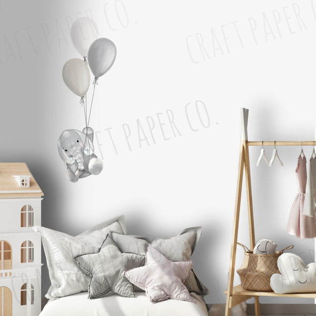 Balon Tutan Yavru Fil Bebek Odası Duvar Sticker — detay görünümü | Craft Paper Co