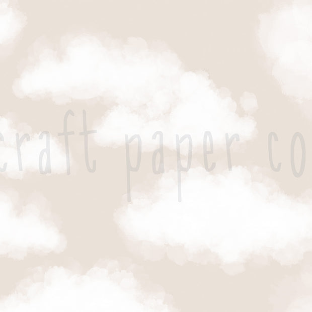 Bulutlar Bej Duvar Kağıdı; el çizimi tasarımın filigranlı düz görünümü | Craft Paper Co