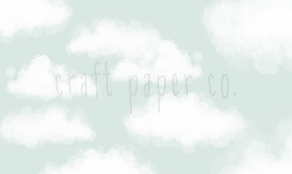 Bulutlar Cadde Mint Duvar Kağıdı; el çizimi tasarımın filigranlı düz görünümü | Craft Paper Co