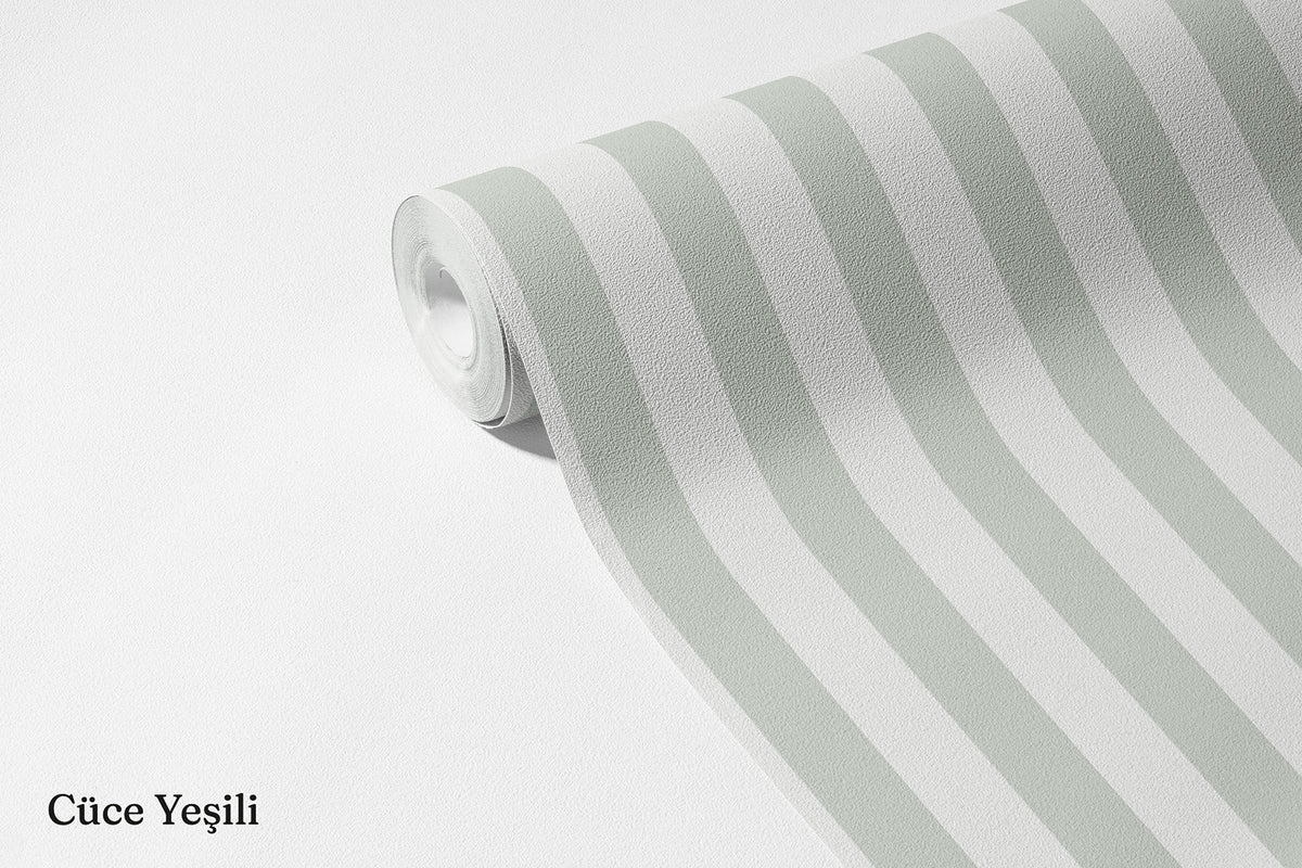 Çizgili Duvar Kağıdı Cüce Yeşili; açılmış non-woven ruloda soluk adaçayı yeşili dikey çizgiler | Craft Paper Co