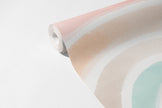 Suluboya Gökkuşağı Duvar Kağıdı; desenli kağıt rulosunda yakın görünüm ve doku | Craft Paper Co