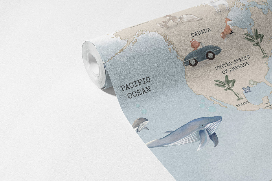 Klasik Dünya Haritası Duvar Kağıdı Gökyüzü Mavi; açılmış 94 cm ruloda harita ve hayvan figürleri | Craft Paper Co