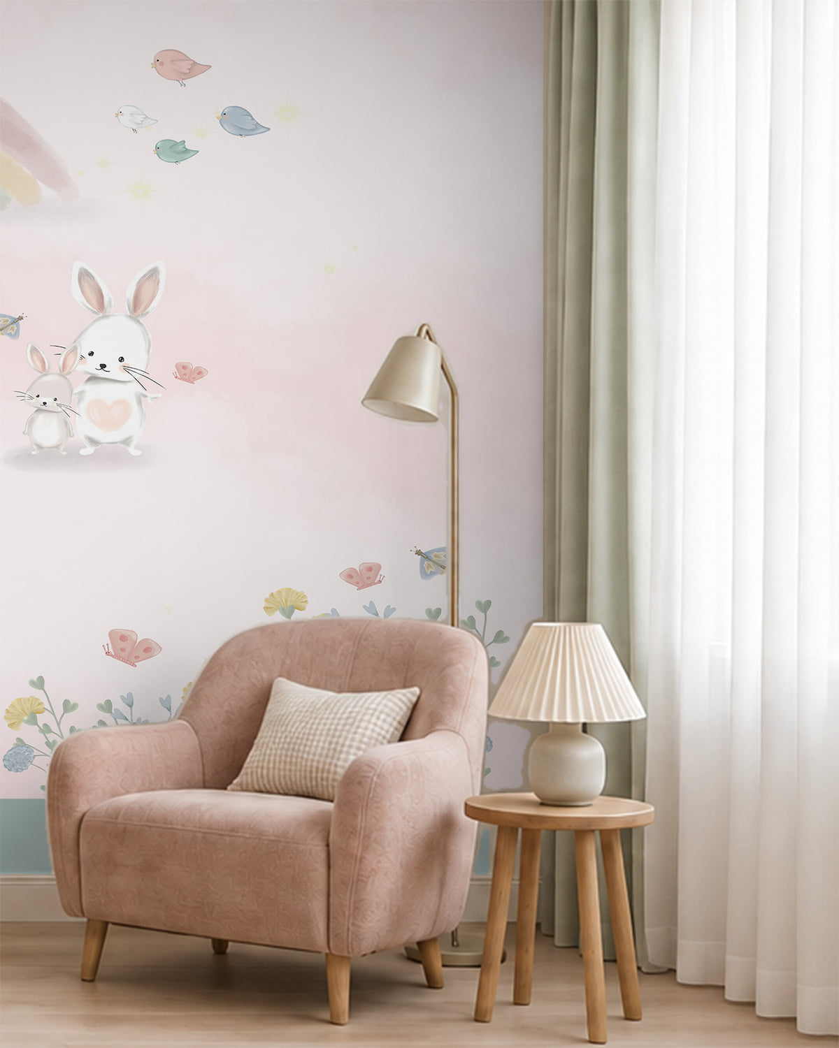 Gökkuşağı ve Tavşanlar Duvar Kağıdı; pembe berjer ve lambanın arkasında tavşanlar ve kelebekler | Craft Paper Co