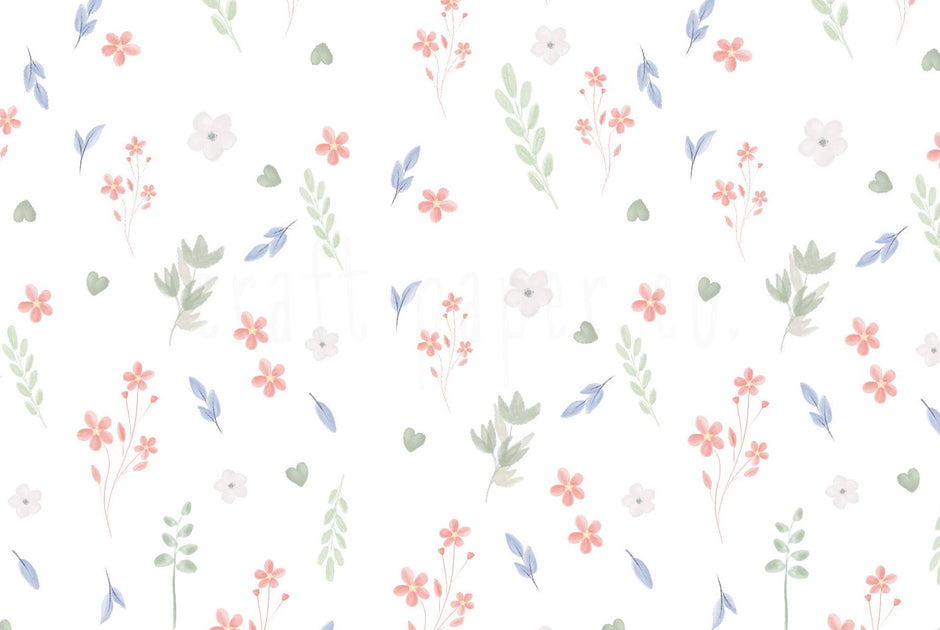 Kır Çiçeği Desenli Duvar Kağıdı Orta Boy; pembe ve yeşil kır çiçeklerinin yakın kesiti | Craft Paper Co