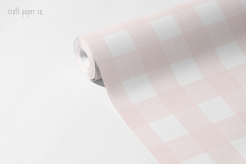 Pembe Pötikare Duvar Kağıdı; açılmış rulo üzerinde yaklaşık 5 cm pudra pembe kareler | Craft Paper Co