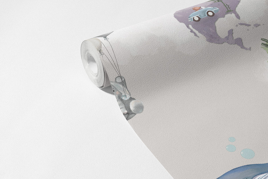 Rengarenk Dünya Haritası Duvar Kağıdı Grej; açılmış 94 cm ruloda renkli harita ve hayvanlar | Craft Paper Co
