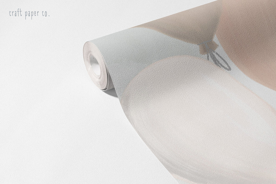 Rüya Duvar Kağıdı; rulo yakın çekim, gri-bej gökte pastel balonlar | Craft Paper Co
