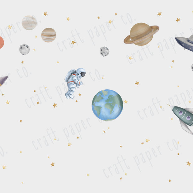 Suluboya Uzay Sticker Seti Erkek Çocuk Odası Duvar Sticker; beyaz fonda roketler, gezegenler, uçan daire ve altın yıldızlar | Craft Paper Co