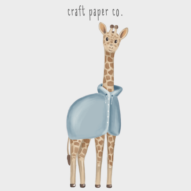 Yağmurluk Giyen Zürafa Duvar Sticker tasarımı; gezegen mavisi yağmurluk giyen, uzun boyunlu benekli zürafa | Craft Paper Co