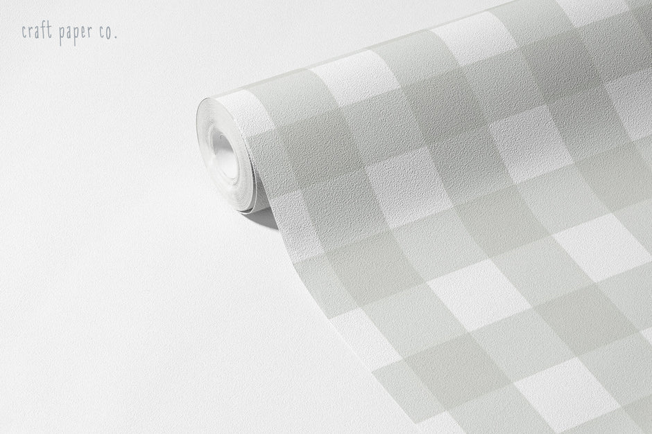 Yeşil Pötikare Duvar Kağıdı; açılmış rulo üzerinde yaklaşık 5 cm adaçayı yeşili kareler | Craft Paper Co